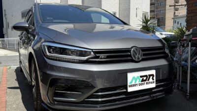 フォルクスワーゲン  ゴルフ  ガラスの縁の黒い部分  ガラスリペア  茅ヶ崎市