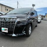 トヨタ アルファード  大きな縦長のドアパンチ  デントリペア  横浜市