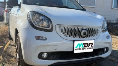 スマート フォーフォー 飛び石被害による丸いヒビのガラスリペア 藤沢市