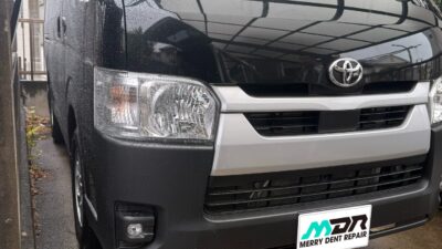 トヨタ ハイエース ボンネットのヘコミのデントリペア 茅ヶ崎市