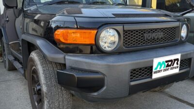 トヨタ  FJクルーザー  飛び石ヒビのリペア  十字型のヒビ  品川区